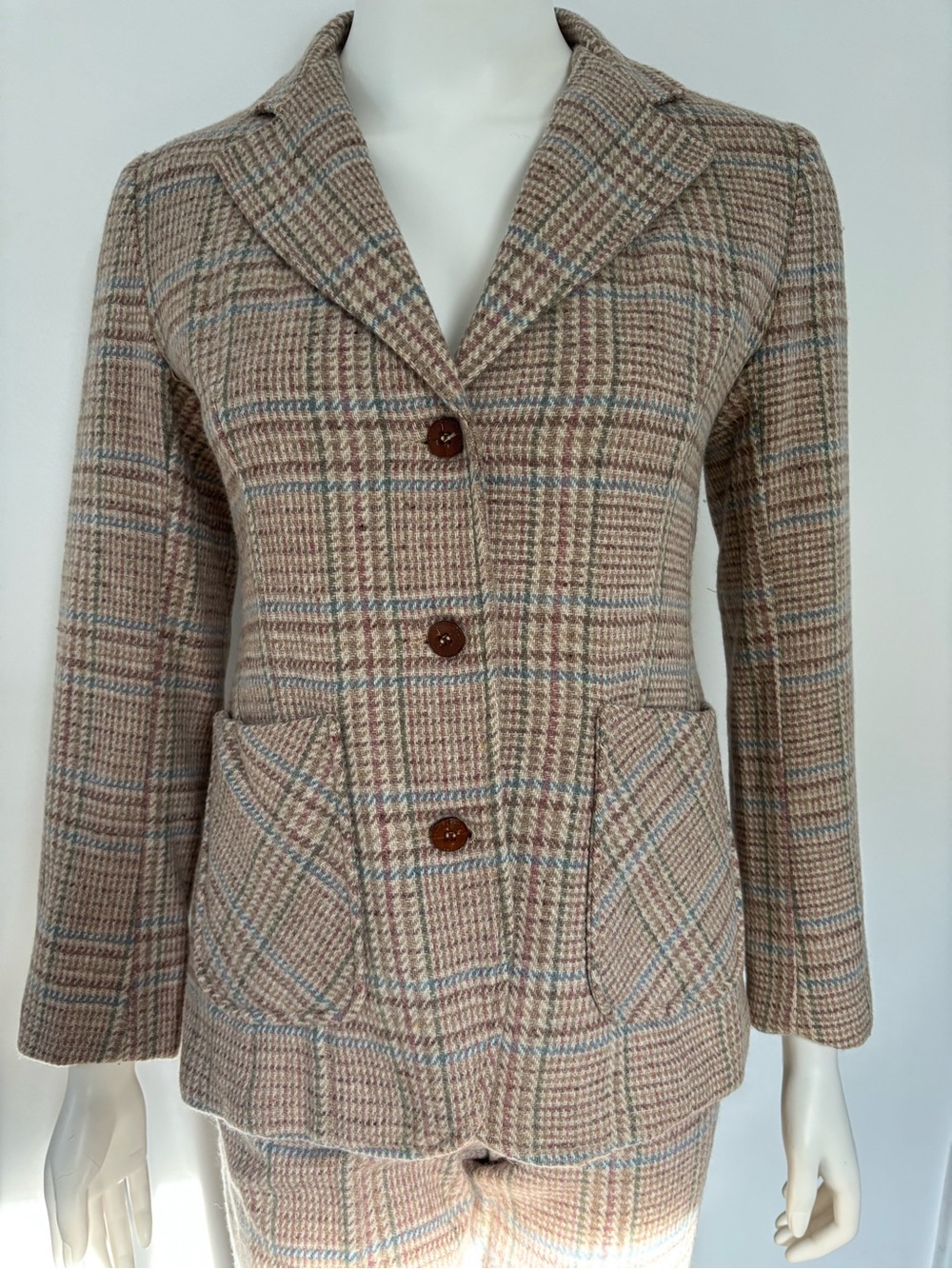 Vintage 1970s Beige Plaid Wool blend Pantsuit